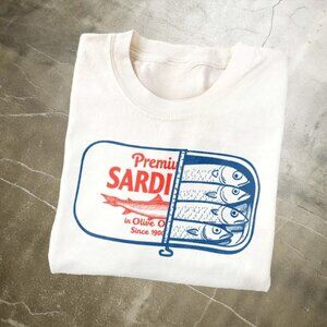 Retro Fish Graphic Tee for Men Women, Trendy Aesthetic Top